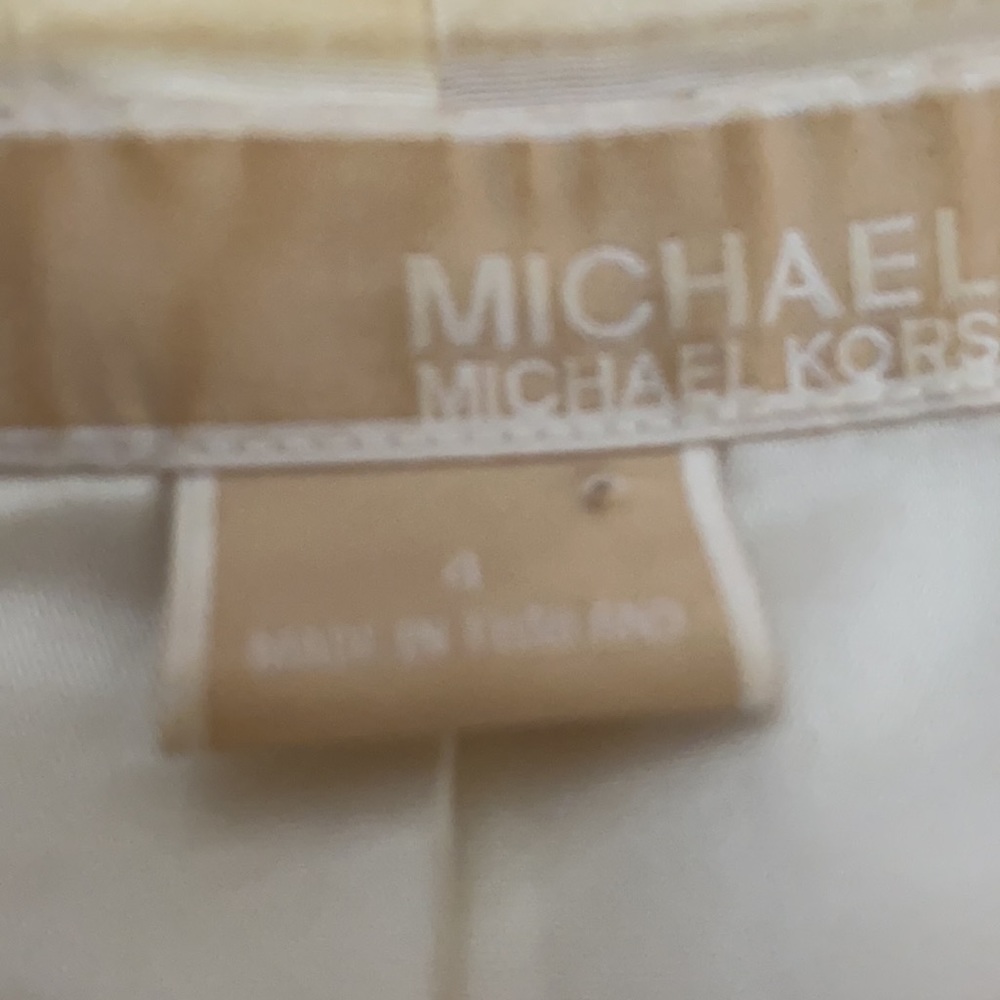 One button blazer - Picture 2 of 2